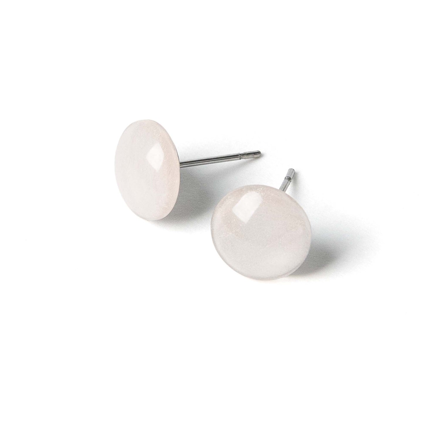 Color Dot Stud Earrings in Beige Shimmer