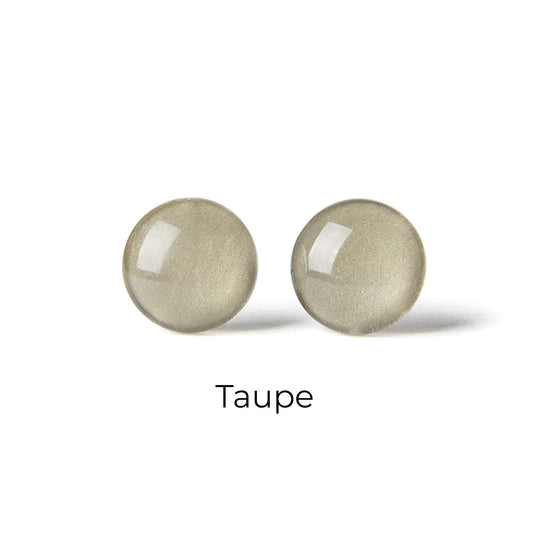 Color Dot Stud Earrings in Taupe Shimmer