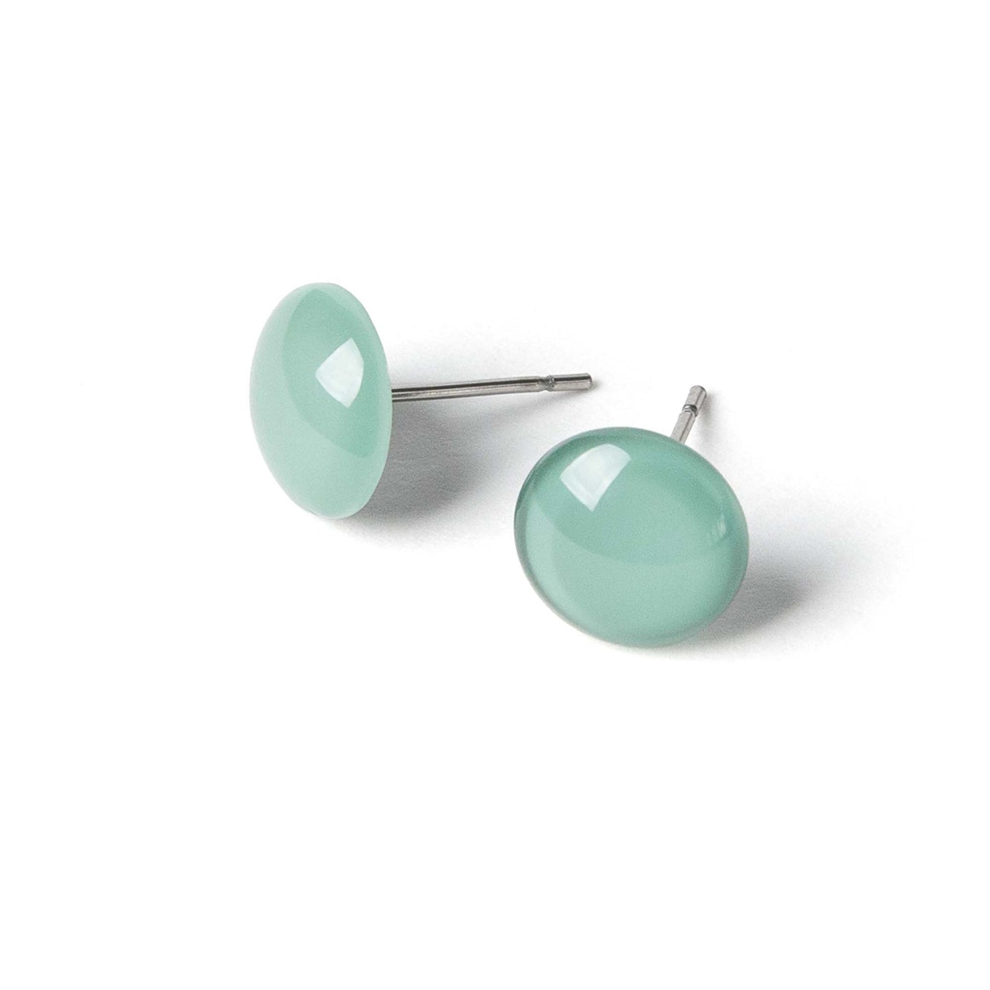 Color Dot Stud Earrings in Green