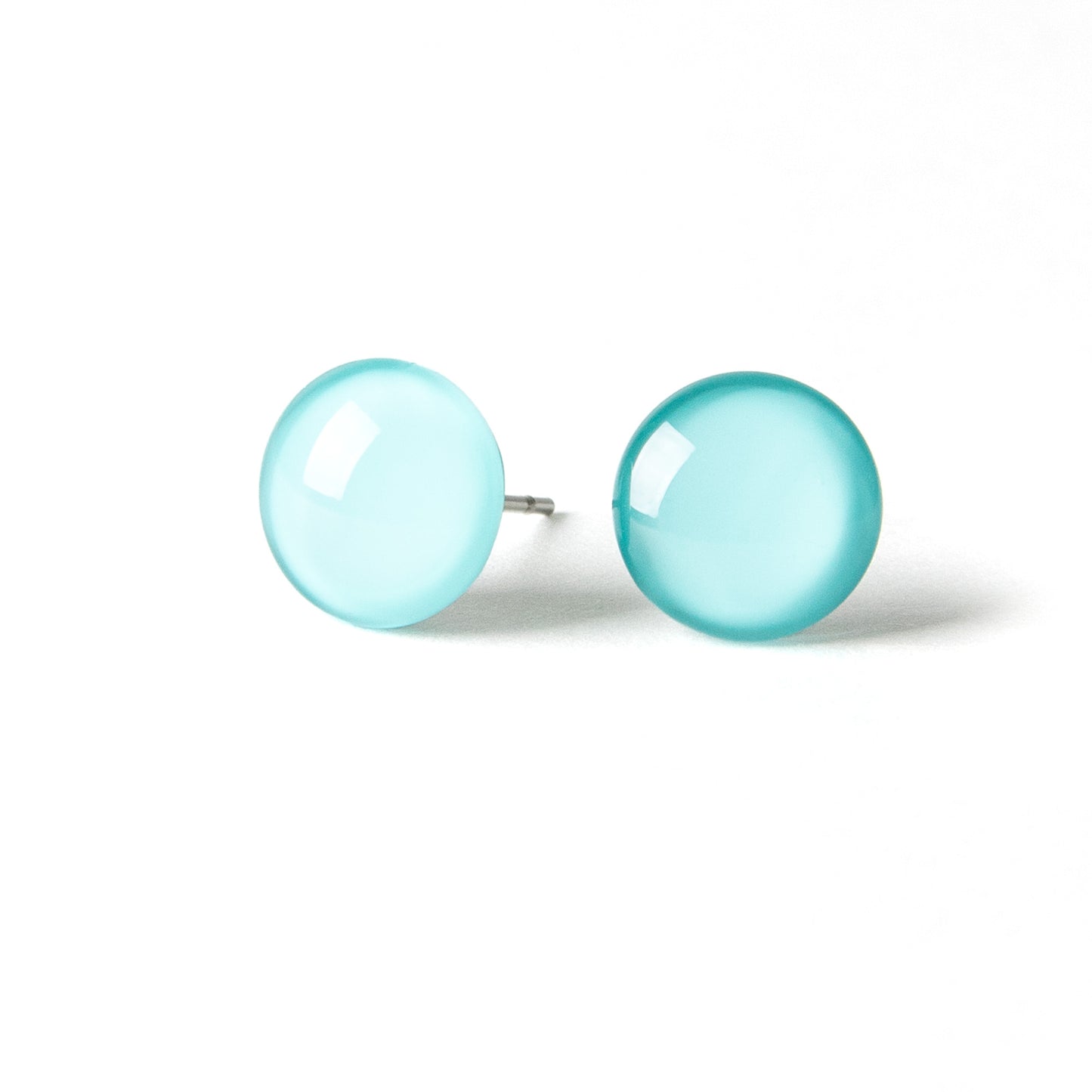 Color Dot Stud Earrings in Blue