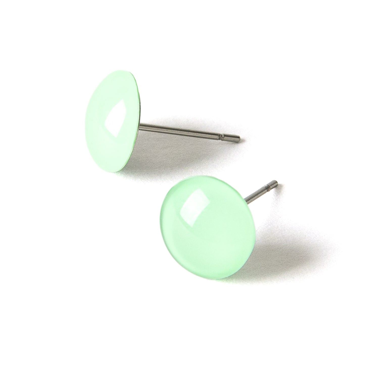 Color Dot Stud Earrings in Green