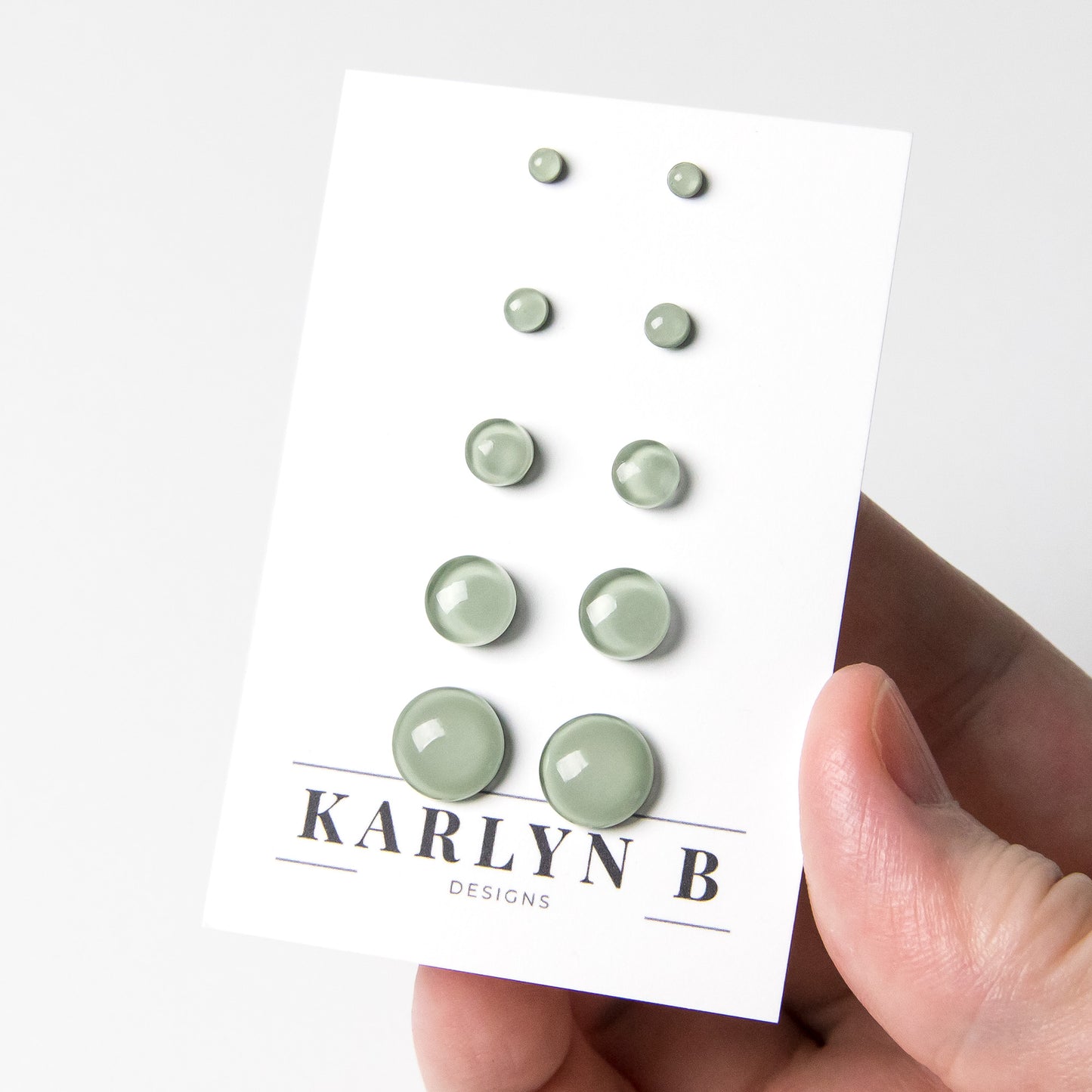 Color Dot Stud Earrings in Green