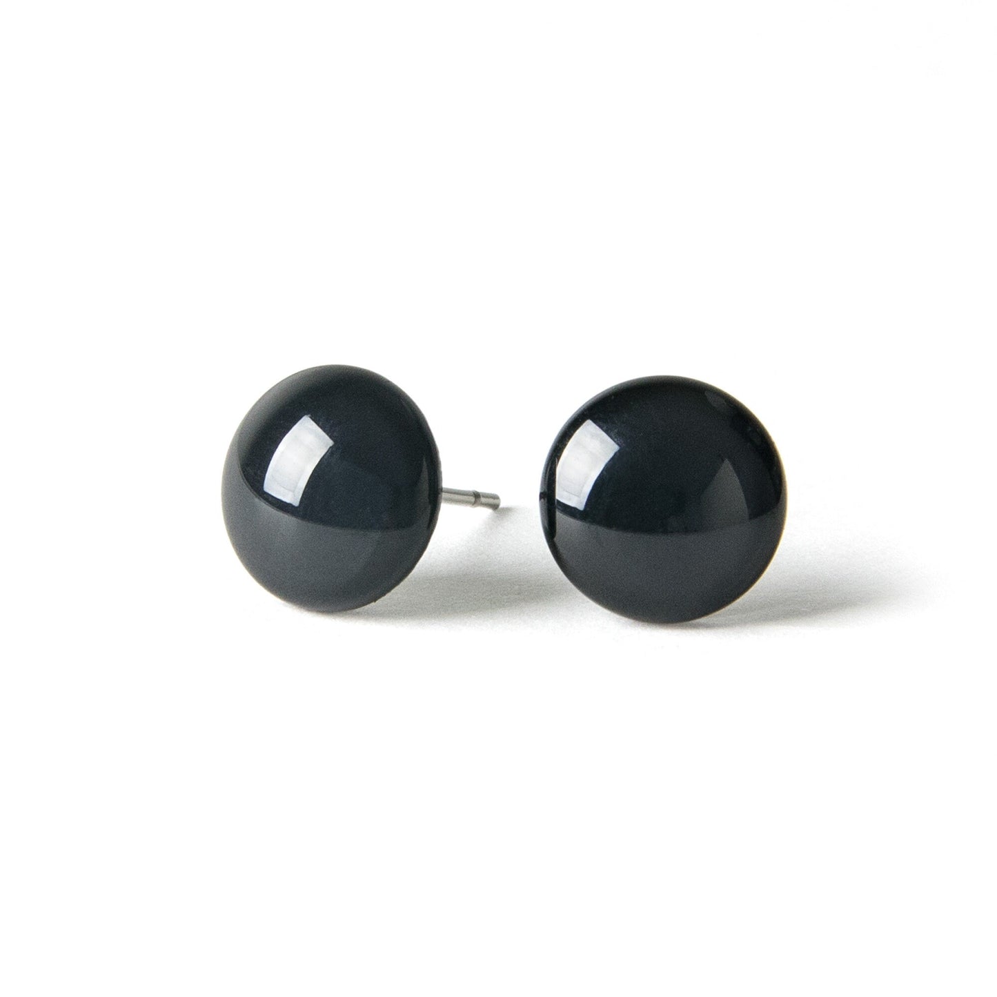 Color Dot Stud Earrings in Black